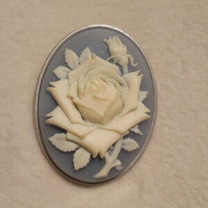 Vintage Blue & White Floral Cameo Brooch
